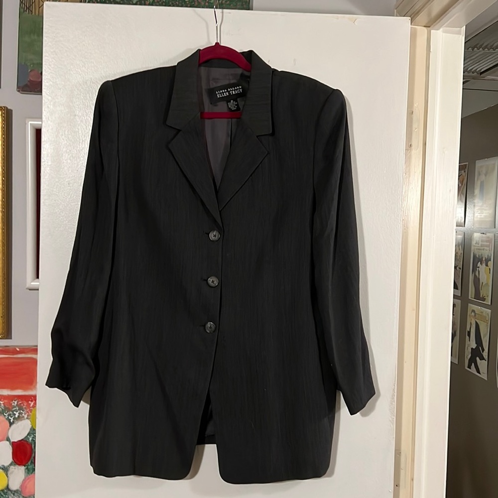 Ellen Tracy gray fully lined single breasted blazer